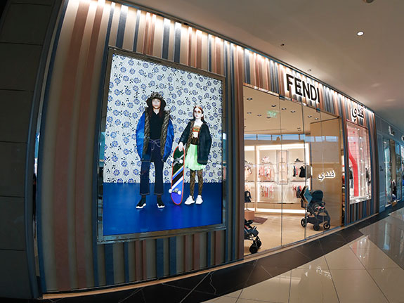 Fendi 360 store mall